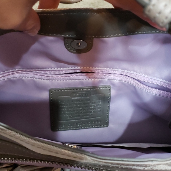 Purse - Picture 3 of 3